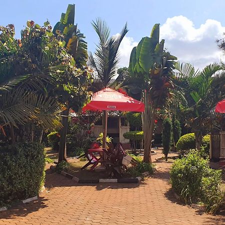 Bed and Breakfast Akagera Neighbors Kabarondo Exterior foto